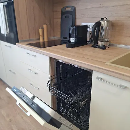 Skyline 44 * Варна