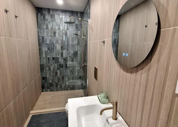 アパート Skyline 44 *